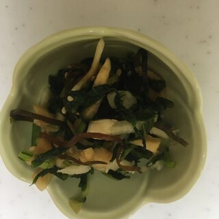 小かぶと小かぶの葉っぱの塩昆布のお漬物(^ ^)